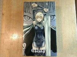 Claymore Complete Box Set Manga Volumes 1-27 Bonus Illustration Book VIZ
