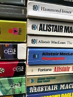 Collection 52 x Vintage Books Alistair Maclean, Desmond Bagley, Sidney Sheldon