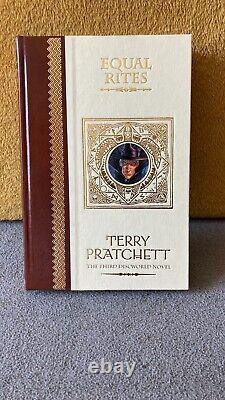 Discworld Unseen Library Complete Set of 19 including Maskarade Misprint