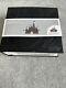 Disney Minnie Mouse The Main Attraction Complete Book Set Starter Pin Complete