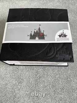 Disney Minnie Mouse The Main Attraction Complete Book Set Starter Pin COMPLETE