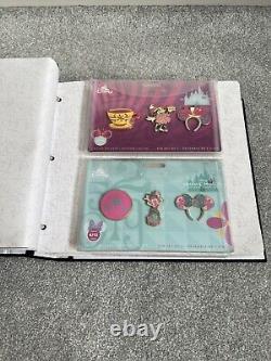 Disney Minnie Mouse The Main Attraction Complete Book Set Starter Pin COMPLETE