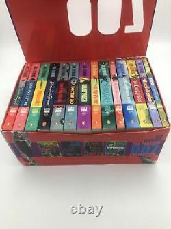 Ian Fleming Penguin 007 Collection Boxed Set 14 James Bond Novels, complete, F