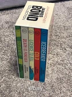 James Bond Collection 007 Boxset Paperback Set