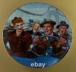 Set of 8 THE OFFICIAL I LOVE LUCY PLATE COLLECTION +COA + Free Book TV Show