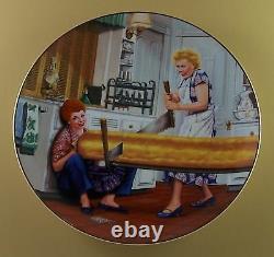 Set of 8 THE OFFICIAL I LOVE LUCY PLATE COLLECTION +COA + Free Book TV Show