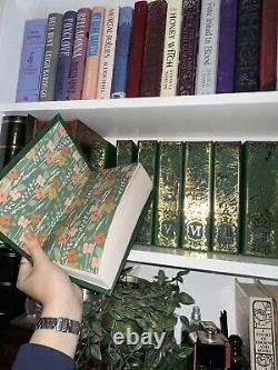 Throne of Glass Complete (8) Book Set. Green & Gold Handmade Leather Hardbacks