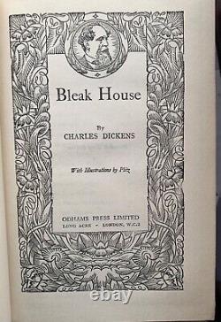 Vintage collection of books of Charles Dickens set of 15. Cira 1930s